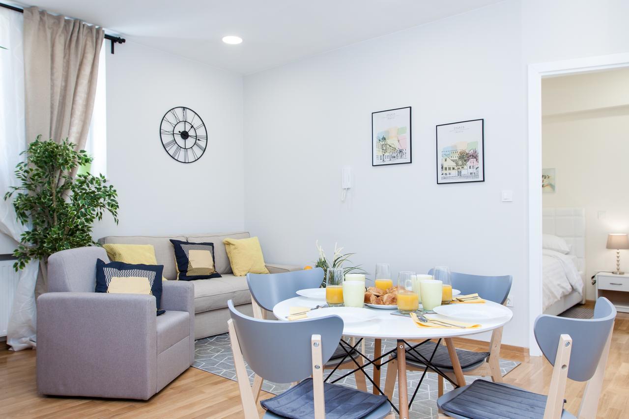 Luxury Main Square Apartma *