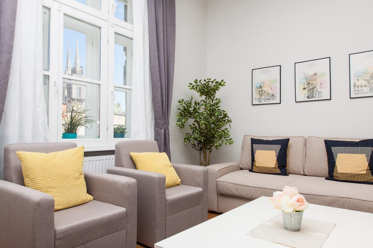 Luxury Main Square Apartma *
